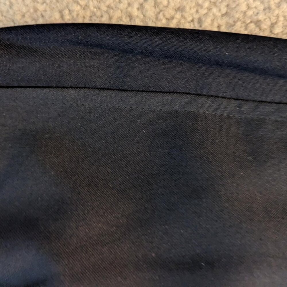 Excellent Condition Bon Worth Black Slacks, Size PMS, Inseam 25 - Picture 3 of 5